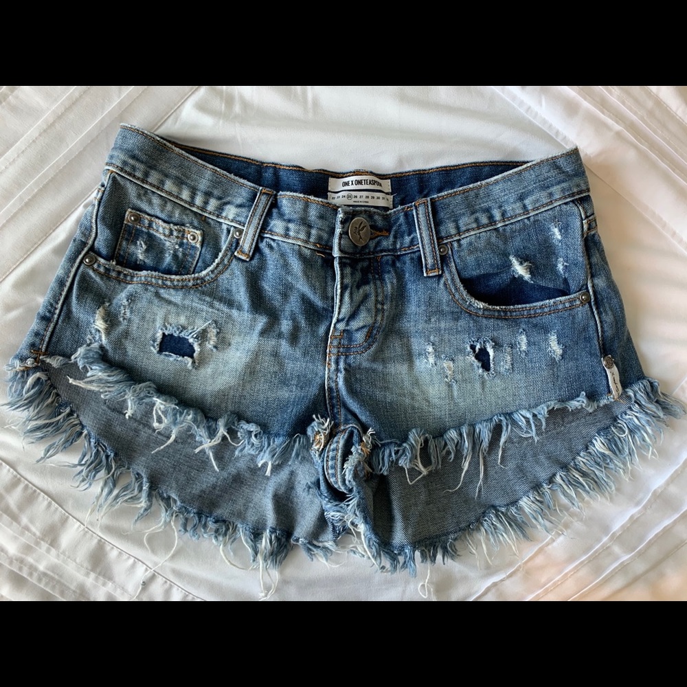 ONE X TEASPOON denim shorts w/ fringe